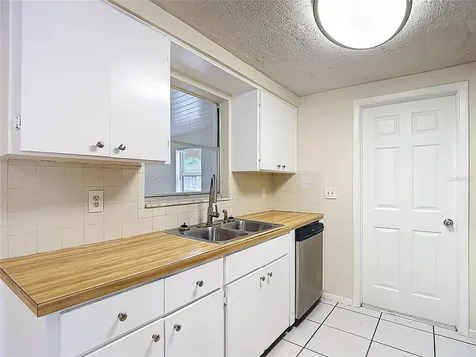 7219 Gulf Highlands Drive Port Richey FL 34668