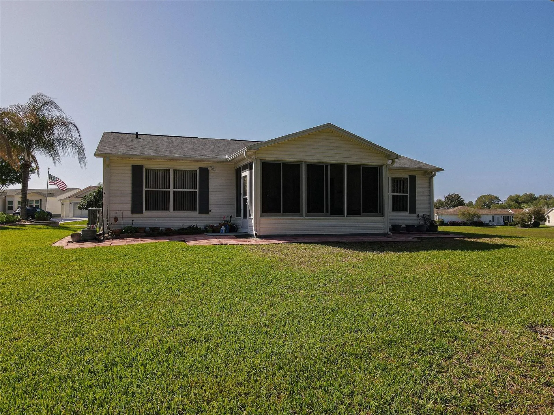 16852 SE 96th Chapelwood Circle The Villages FL 32162
