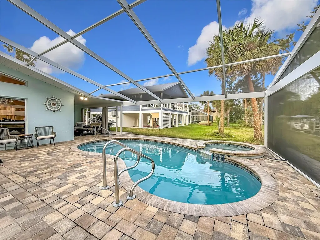 1851 NW 18th Street Crystal River FL 34428