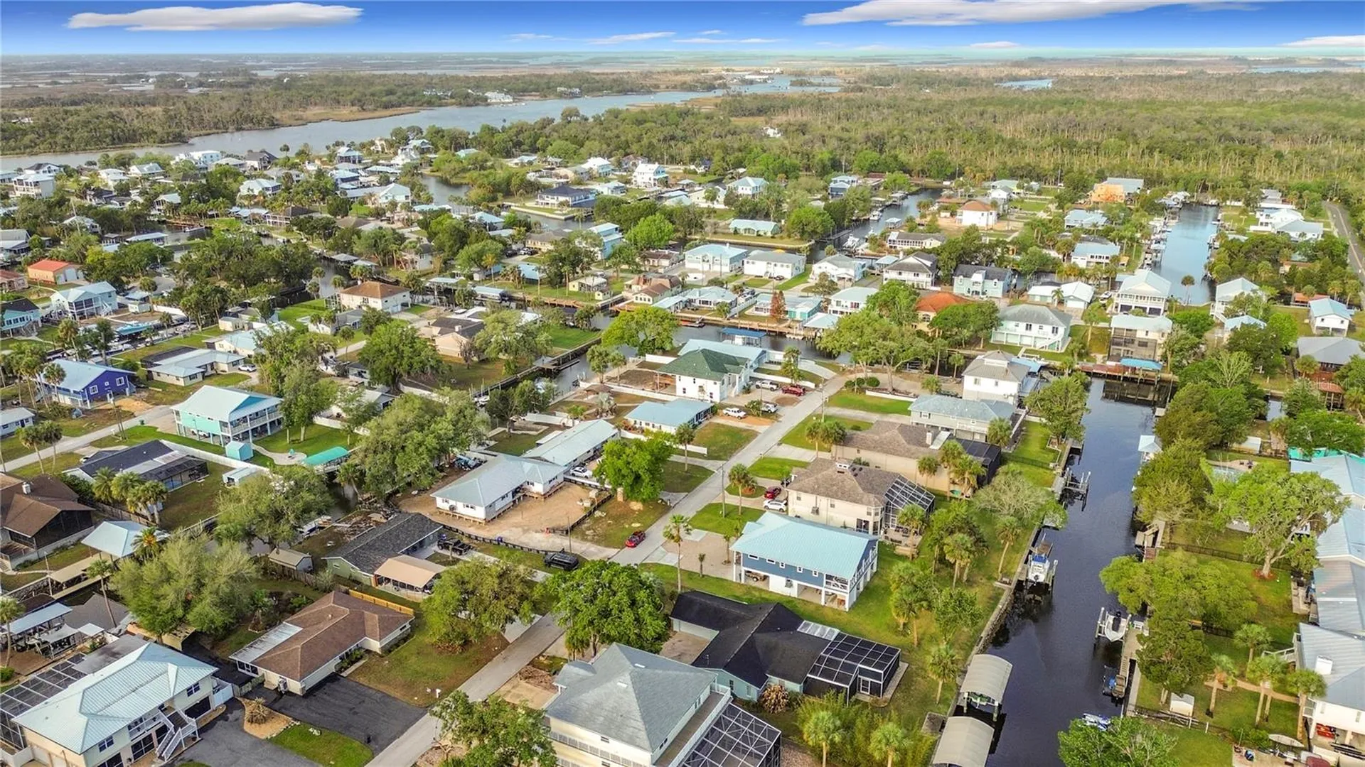 1851 NW 18th Street Crystal River FL 34428