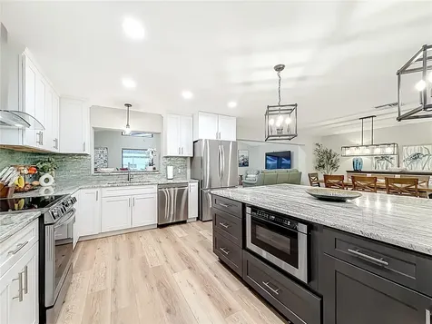 1851 NW 18th Street Crystal River FL 34428