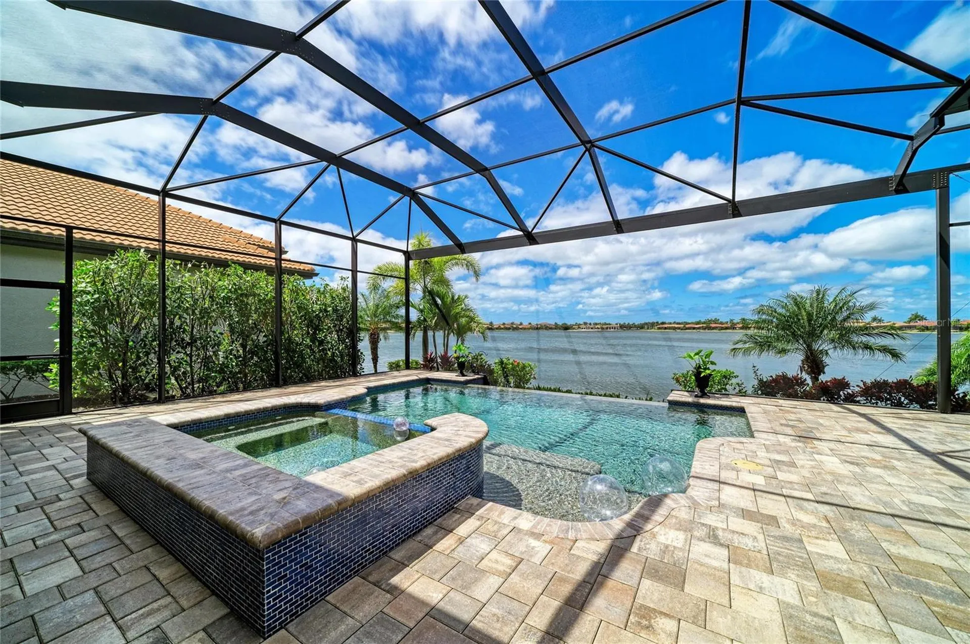 296 Maraviya Boulevard Nokomis FL 34275