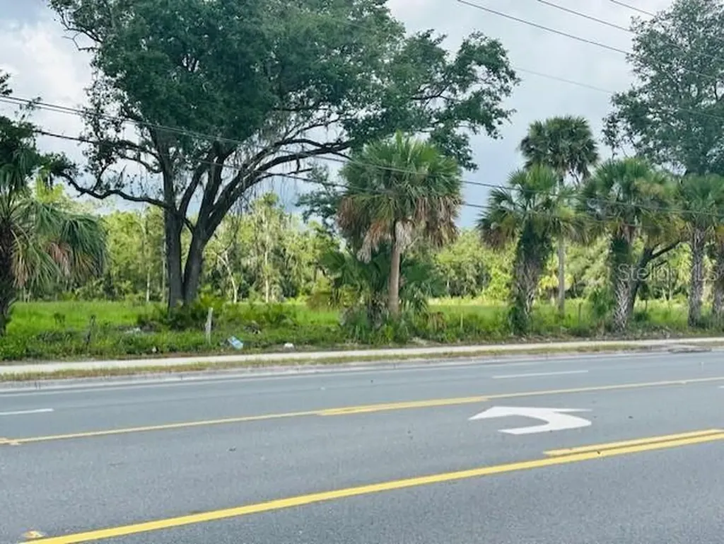 17450 SE Highway 19 Cross City FL 32628