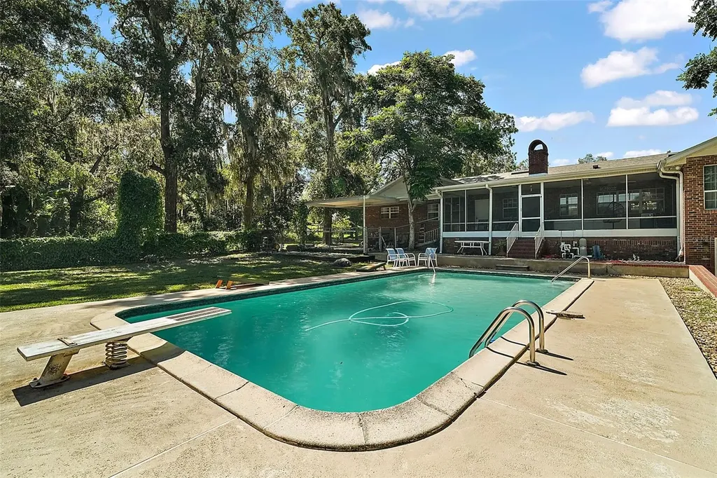 705 Summit Court Mount Dora FL 32757