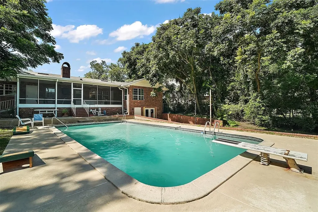 705 Summit Court Mount Dora FL 32757