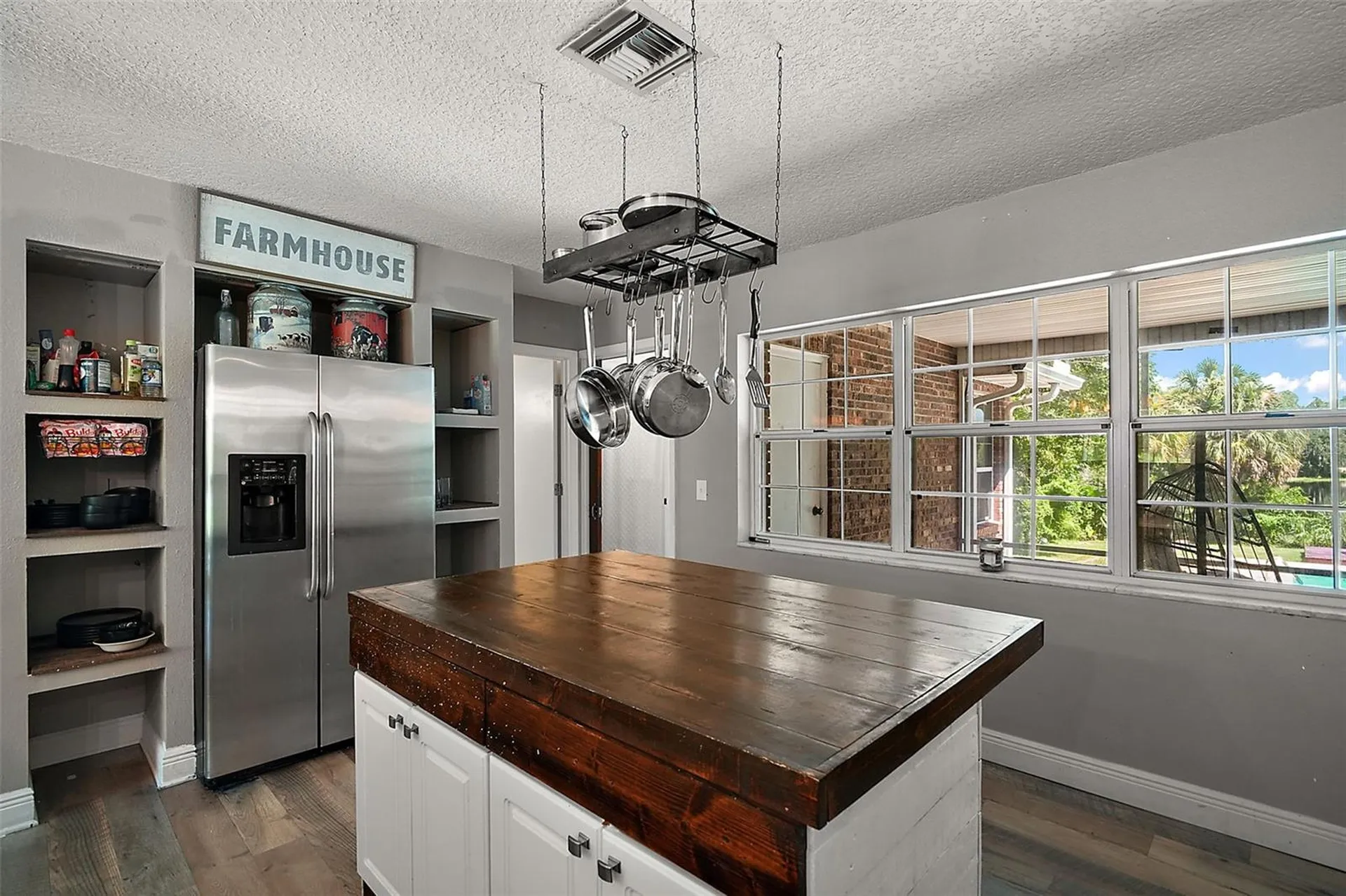 705 Summit Court Mount Dora FL 32757