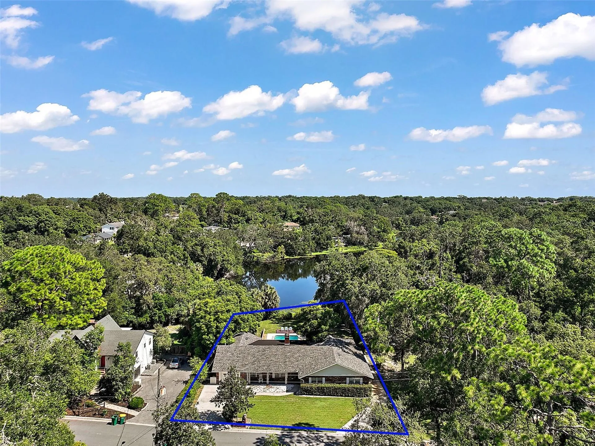 705 Summit Court Mount Dora FL 32757