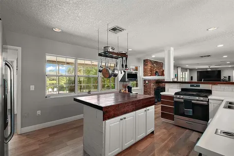705 Summit Court Mount Dora FL 32757