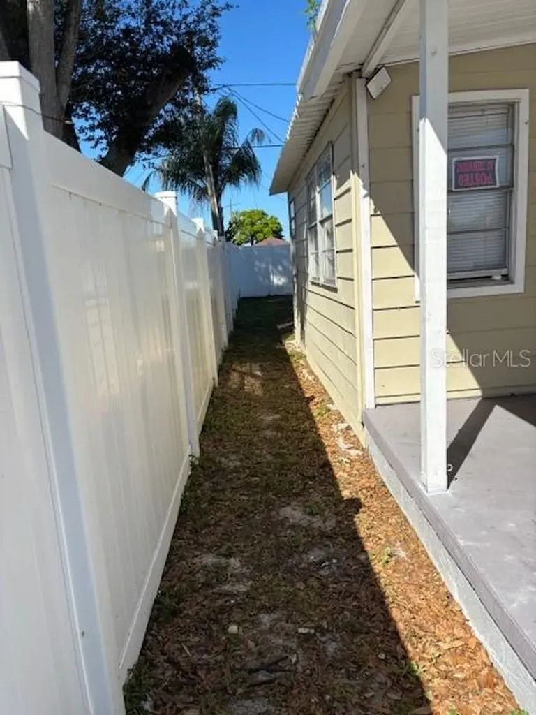 9145 Rally Lane Holiday FL 34690