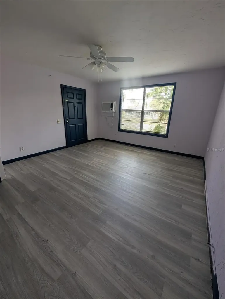 2004 2nd Avenue E Bradenton FL 34208