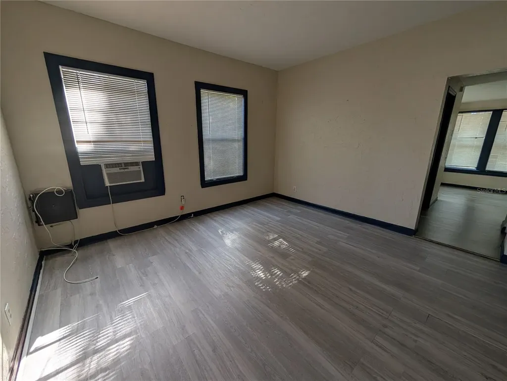 2004 2nd Avenue E Bradenton FL 34208