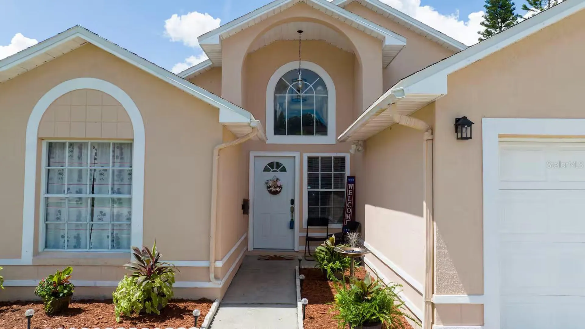 751 Country Woods Circle Kissimmee FL 34744