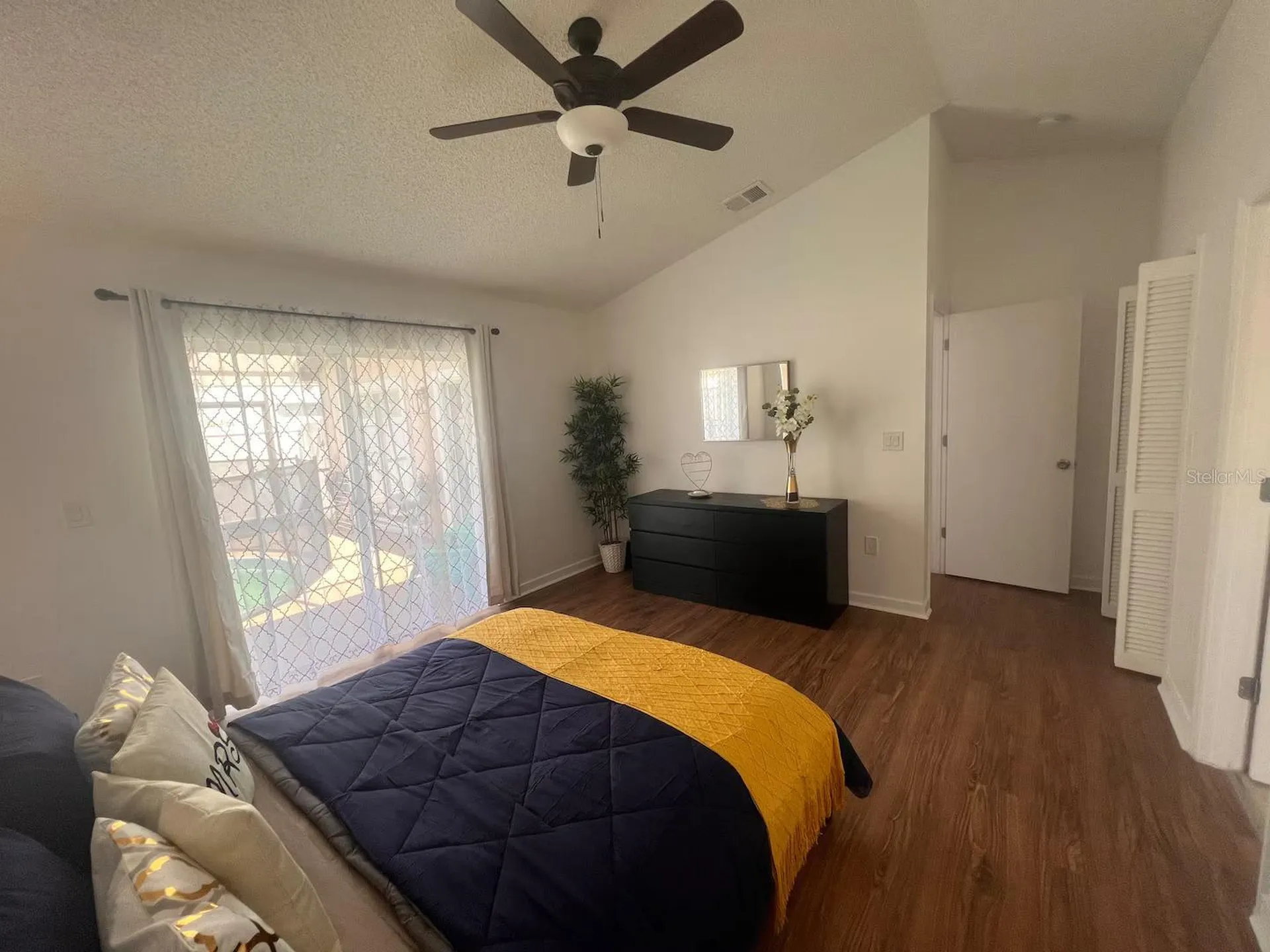 751 Country Woods Circle Kissimmee FL 34744