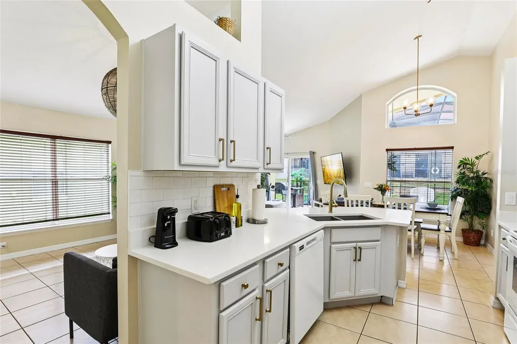 136 Rosso Drive Davenport FL 33837