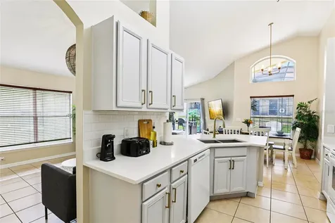 136 Rosso Drive Davenport FL 33837