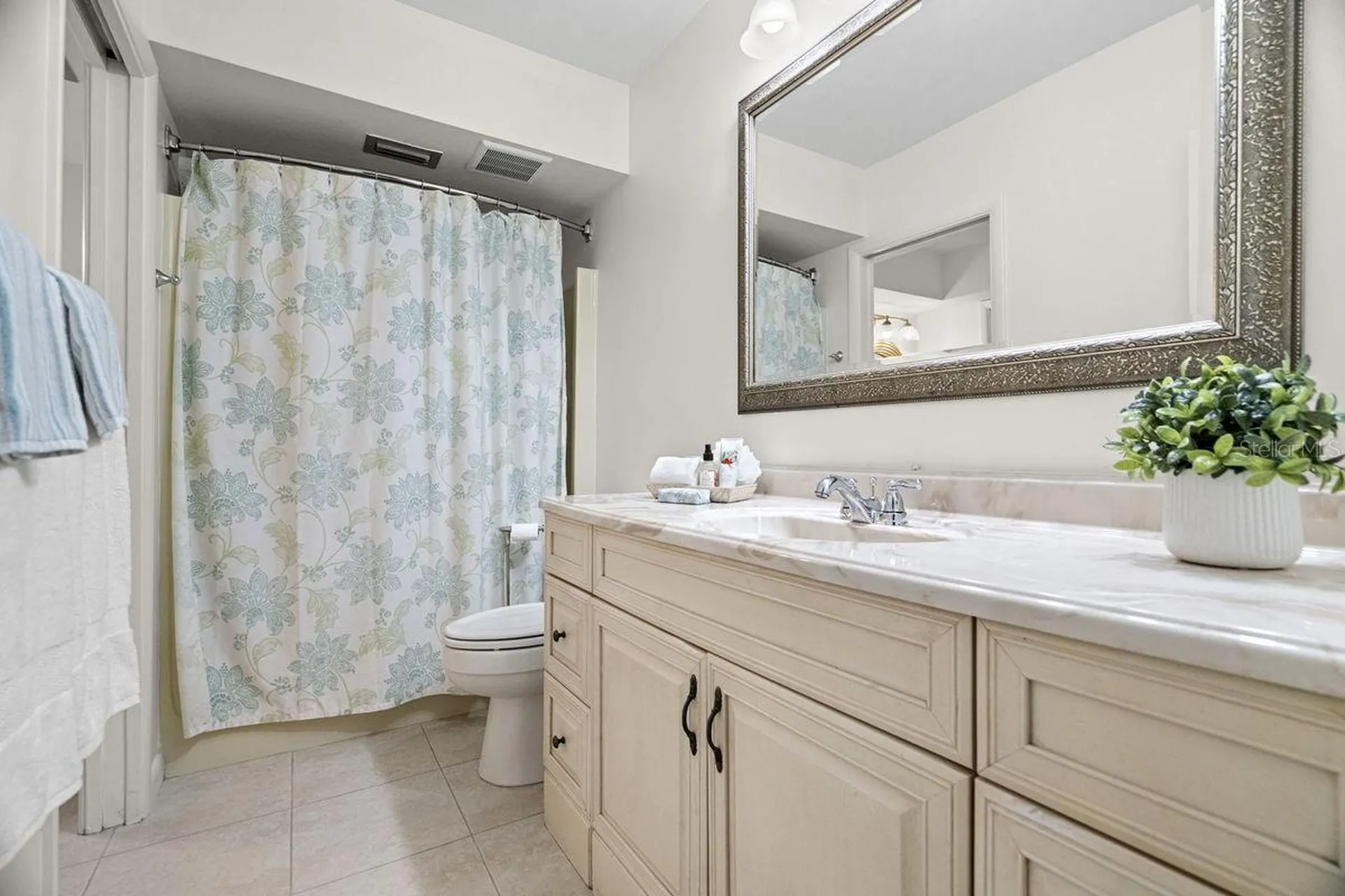 1607 Amberlea Drive S Dunedin FL 34698