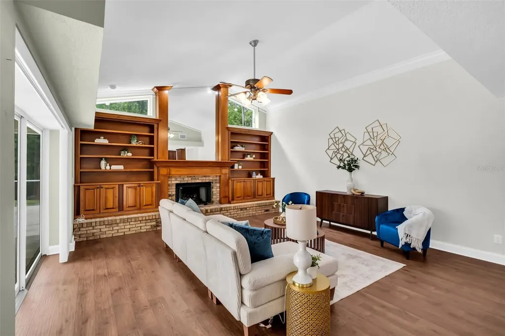 1404 East Lake Woodlands Parkway Oldsmar FL 34677