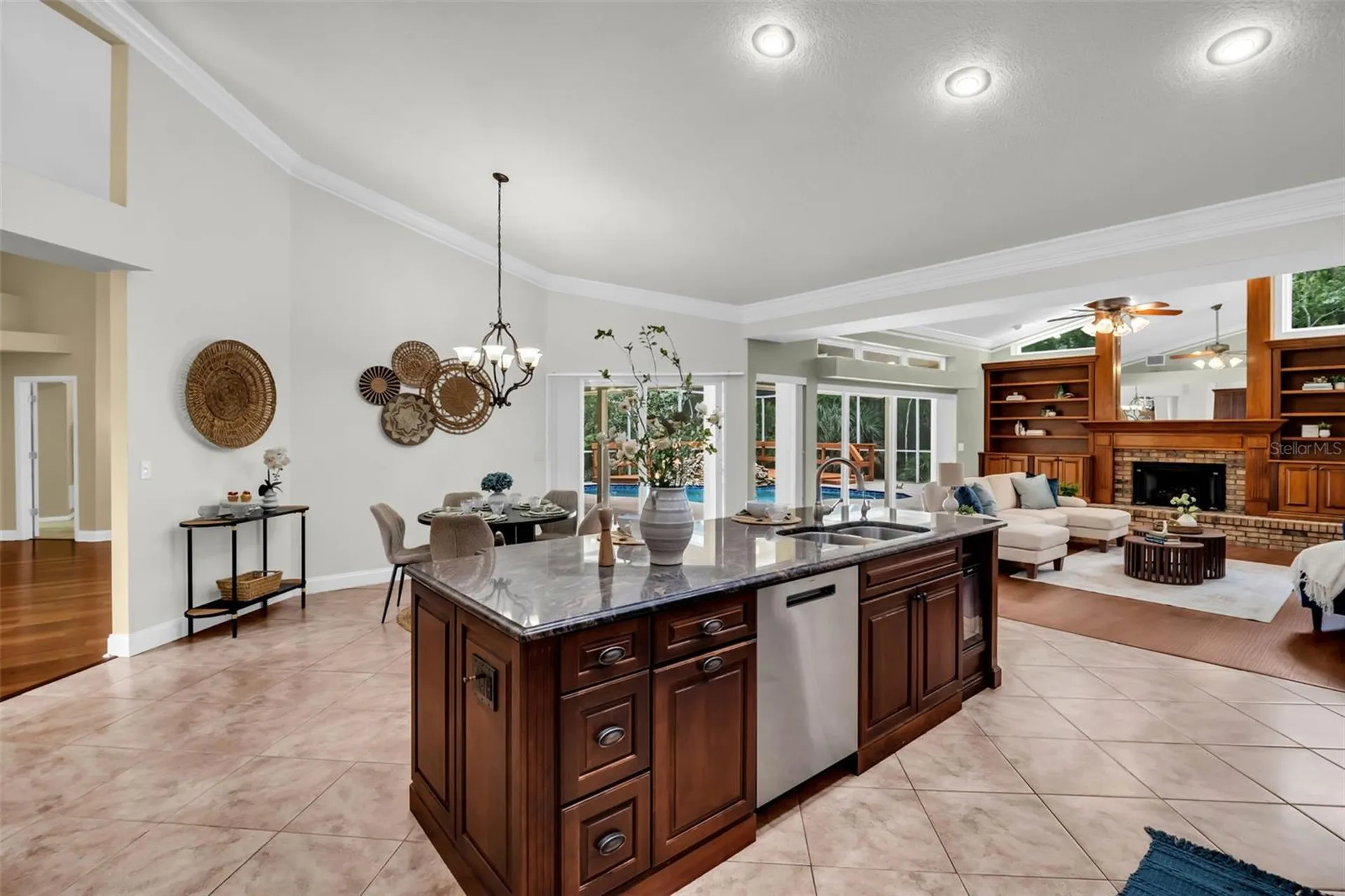 1404 East Lake Woodlands Parkway Oldsmar FL 34677