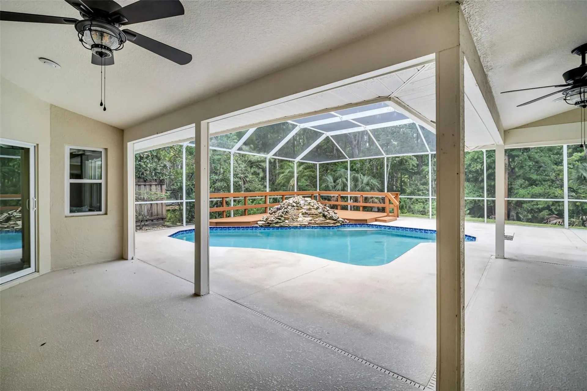 1404 East Lake Woodlands Parkway Oldsmar FL 34677