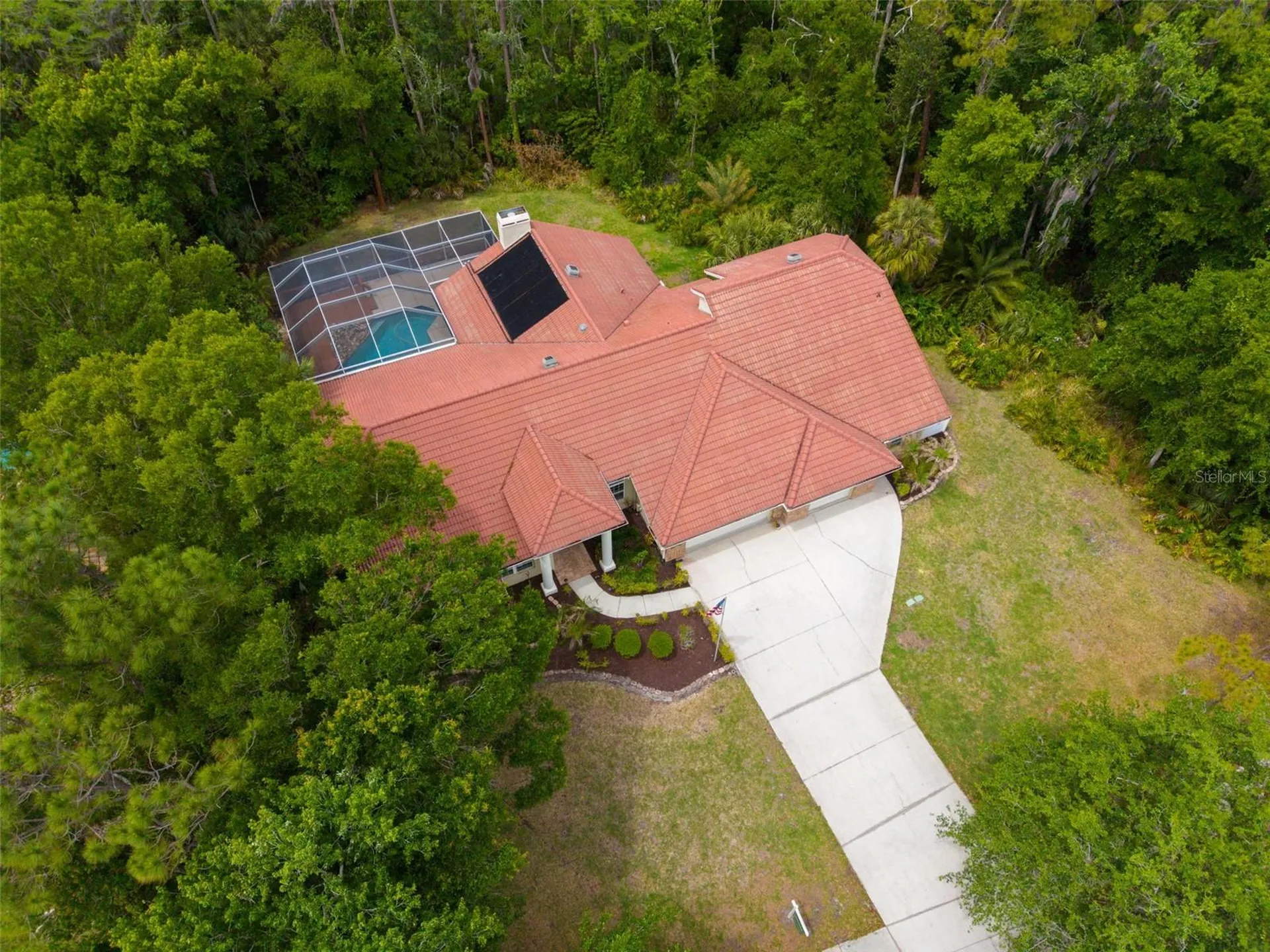 1404 East Lake Woodlands Parkway Oldsmar FL 34677