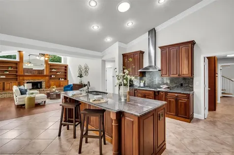 1404 East Lake Woodlands Parkway Oldsmar FL 34677