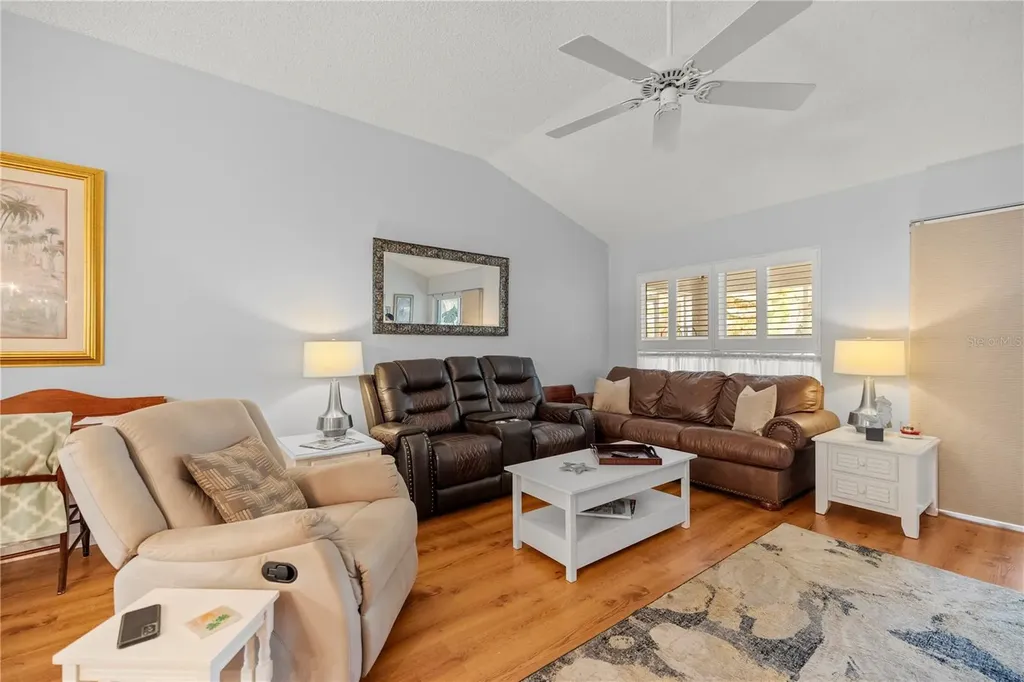 121 Costa Mesa Drive Lady Lake FL 32159