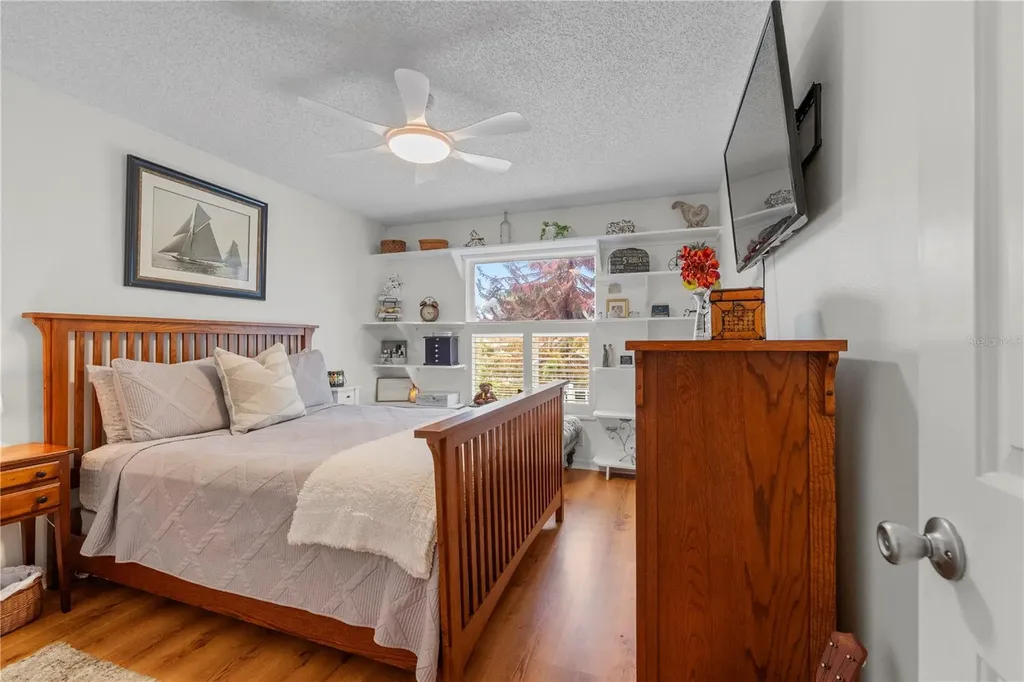 121 Costa Mesa Drive Lady Lake FL 32159