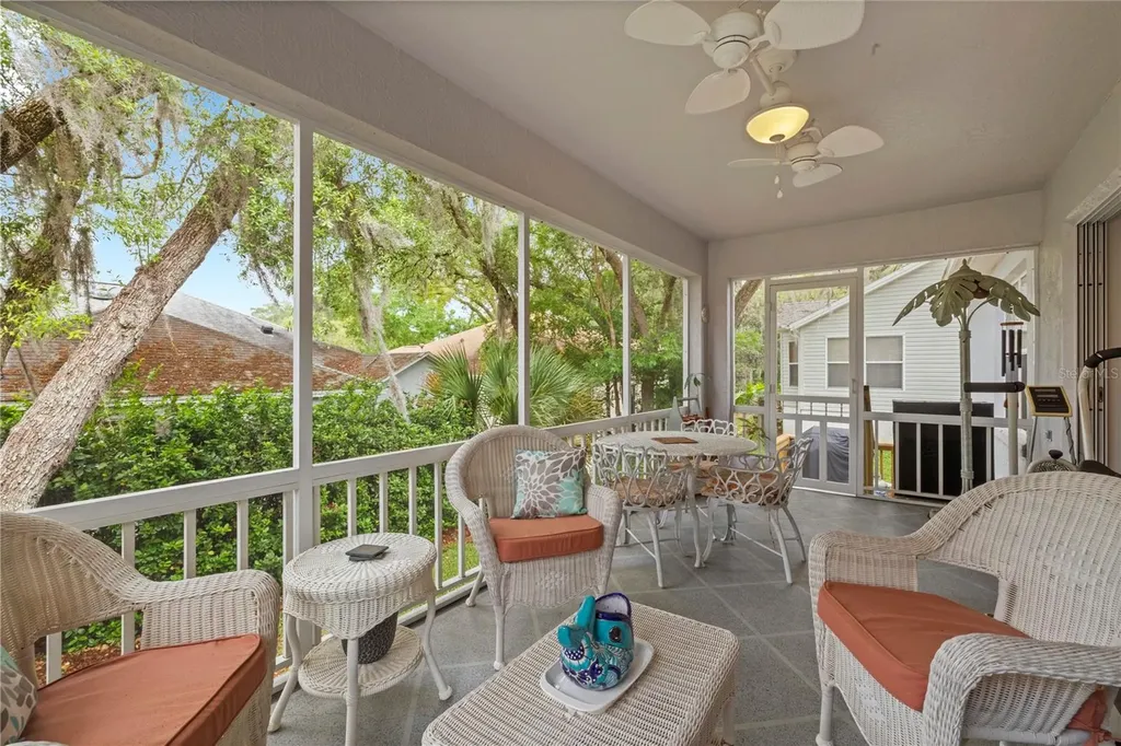 121 Costa Mesa Drive Lady Lake FL 32159