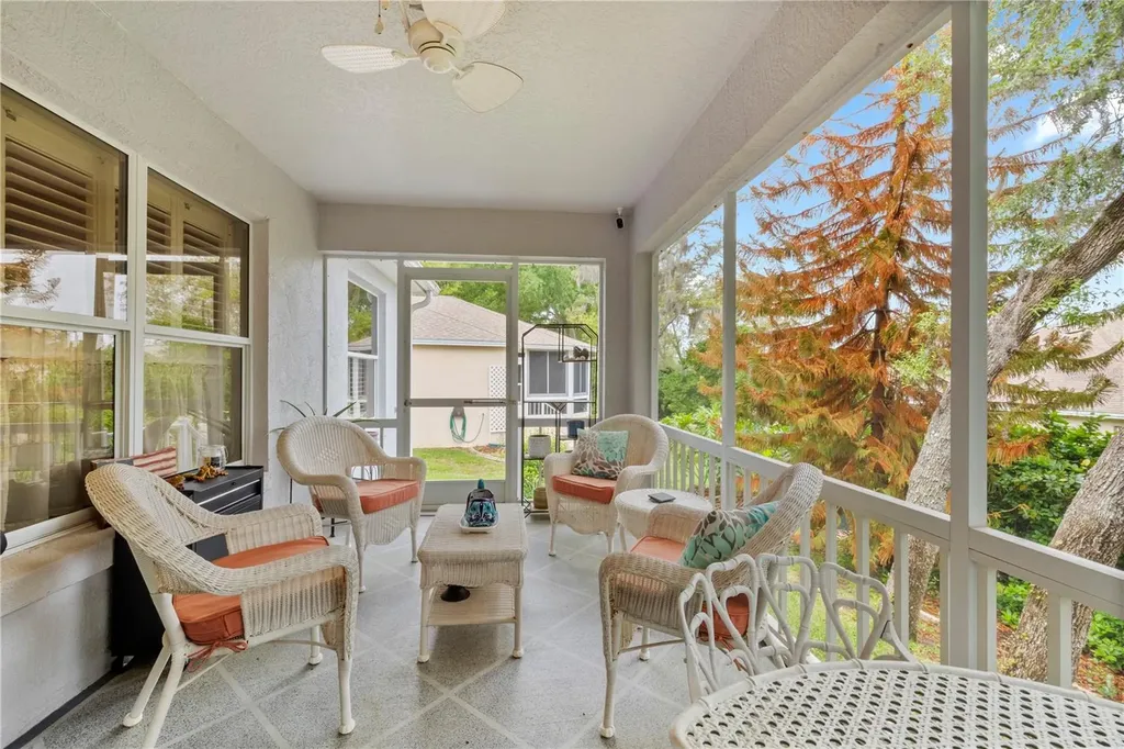 121 Costa Mesa Drive Lady Lake FL 32159