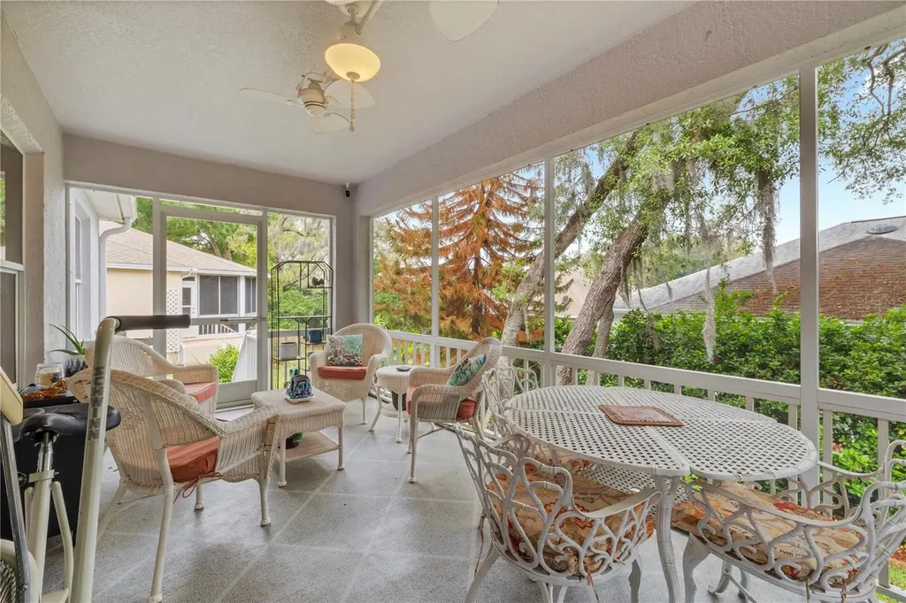 121 Costa Mesa Drive Lady Lake FL 32159