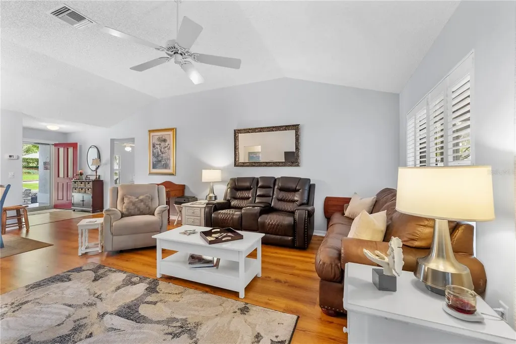 121 Costa Mesa Drive Lady Lake FL 32159