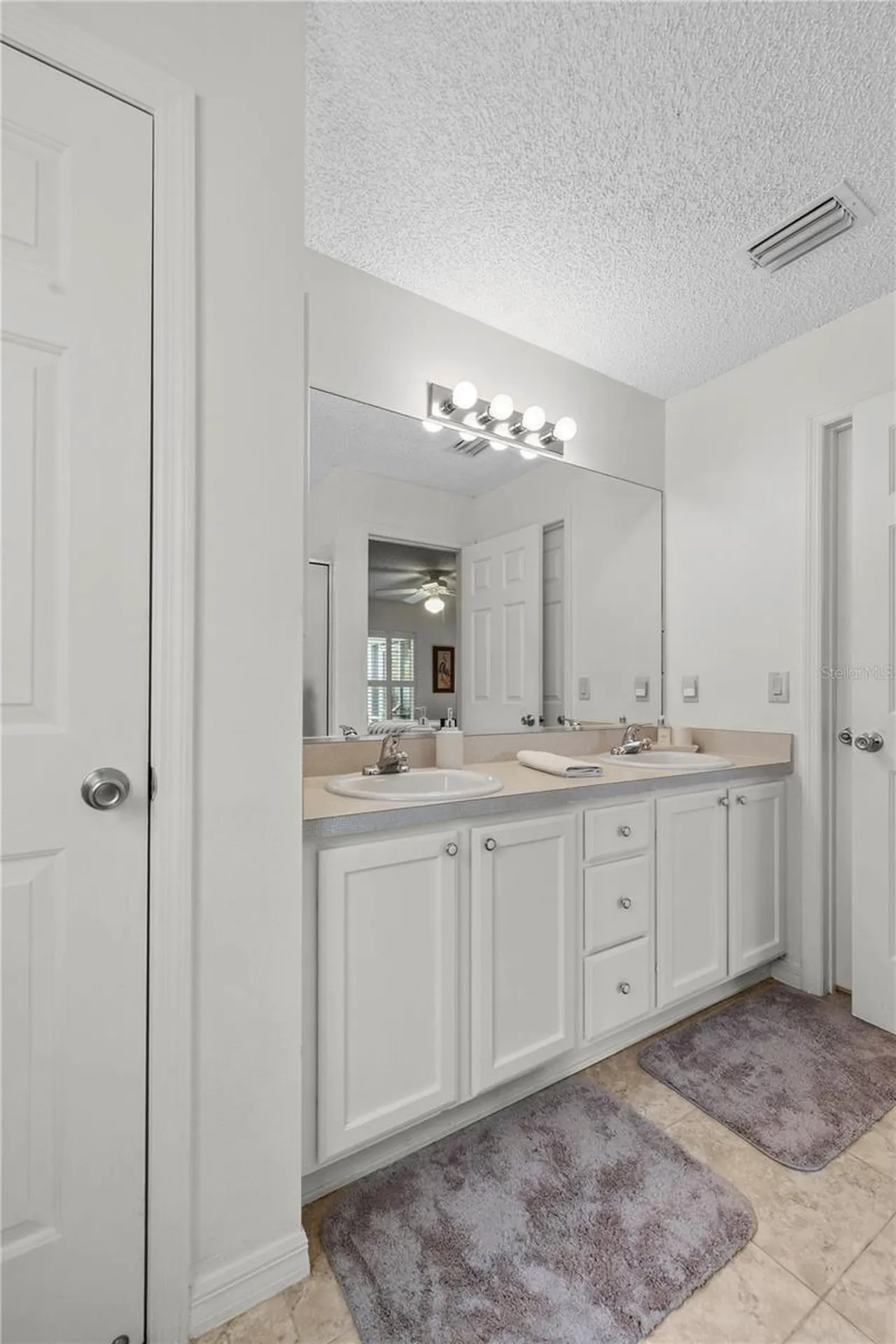 121 Costa Mesa Drive Lady Lake FL 32159