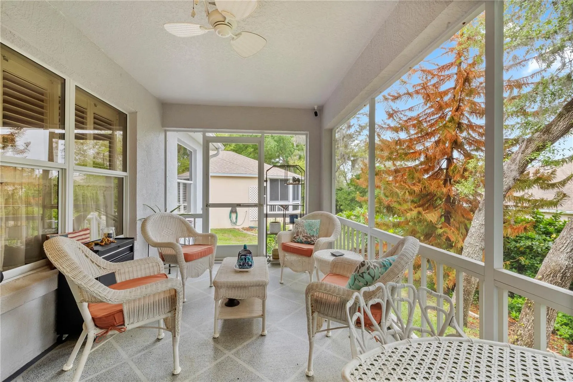 121 Costa Mesa Drive Lady Lake FL 32159