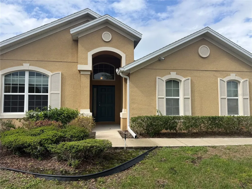 2862 Running Brook Circle Kissimmee FL 34744