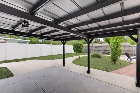 6020 Cresthill Drive Tampa FL 33615