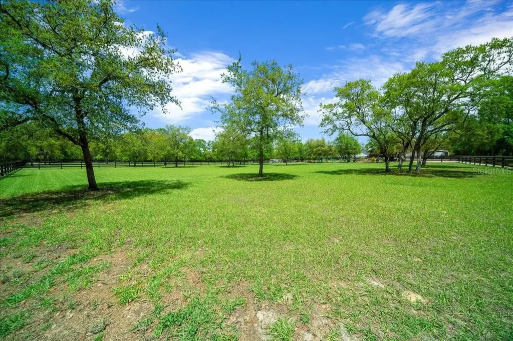 5400 W Yearling Drive Beverly Hills FL 34465