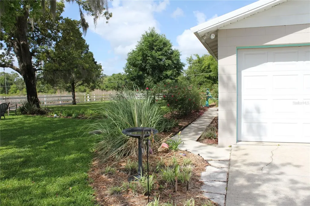 8225 Wakeford Road Lake Wales FL 33898
