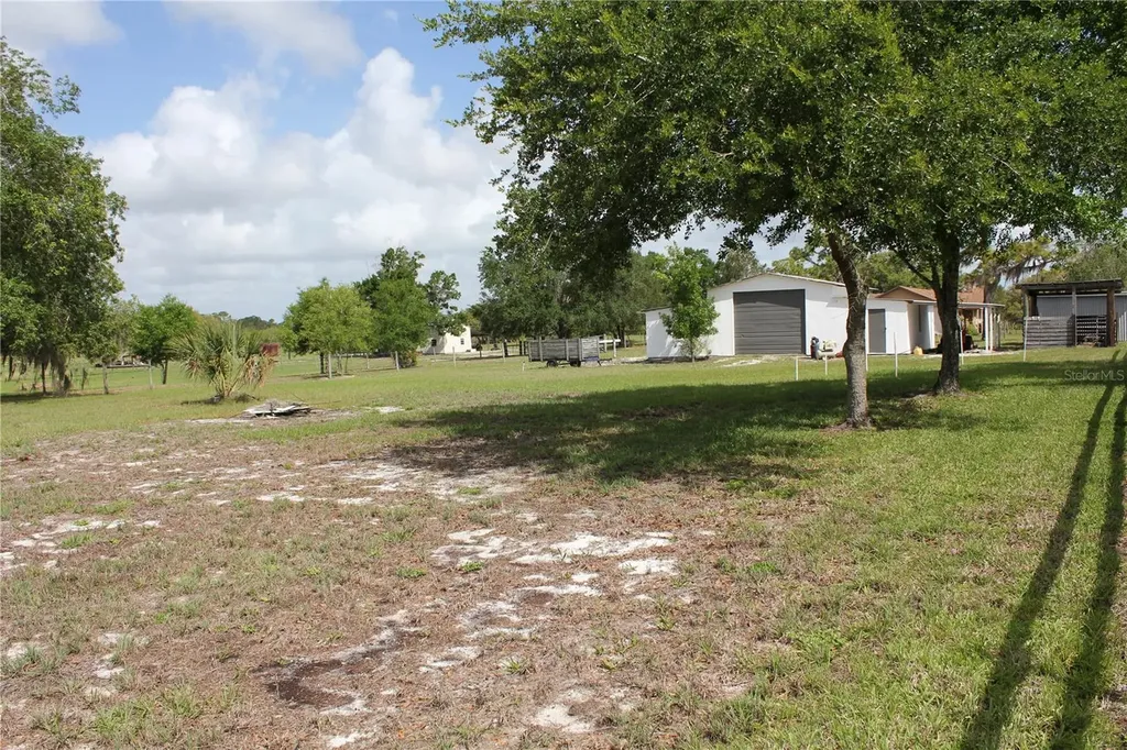 8225 Wakeford Road Lake Wales FL 33898