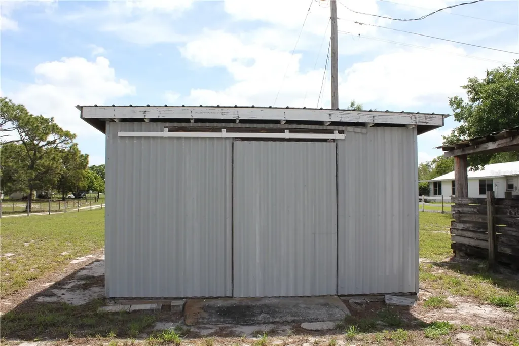 8225 Wakeford Road Lake Wales FL 33898
