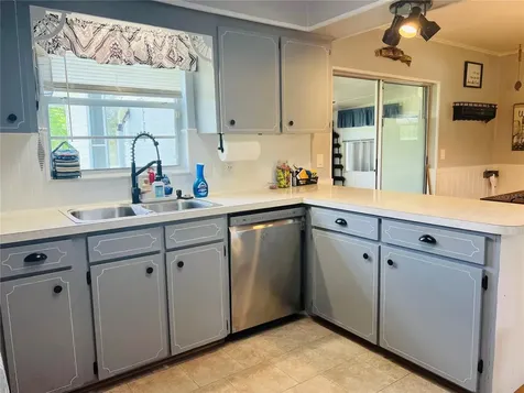 8225 Wakeford Road Lake Wales FL 33898