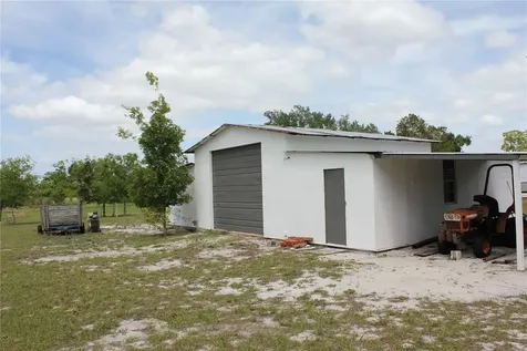 8225 Wakeford Road Lake Wales FL 33898