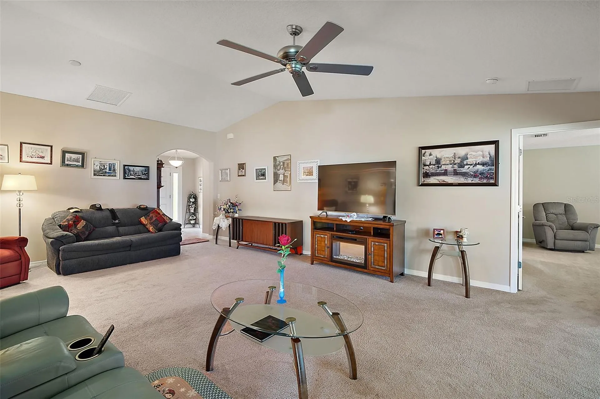 27102 Camerons Run Leesburg FL 34748