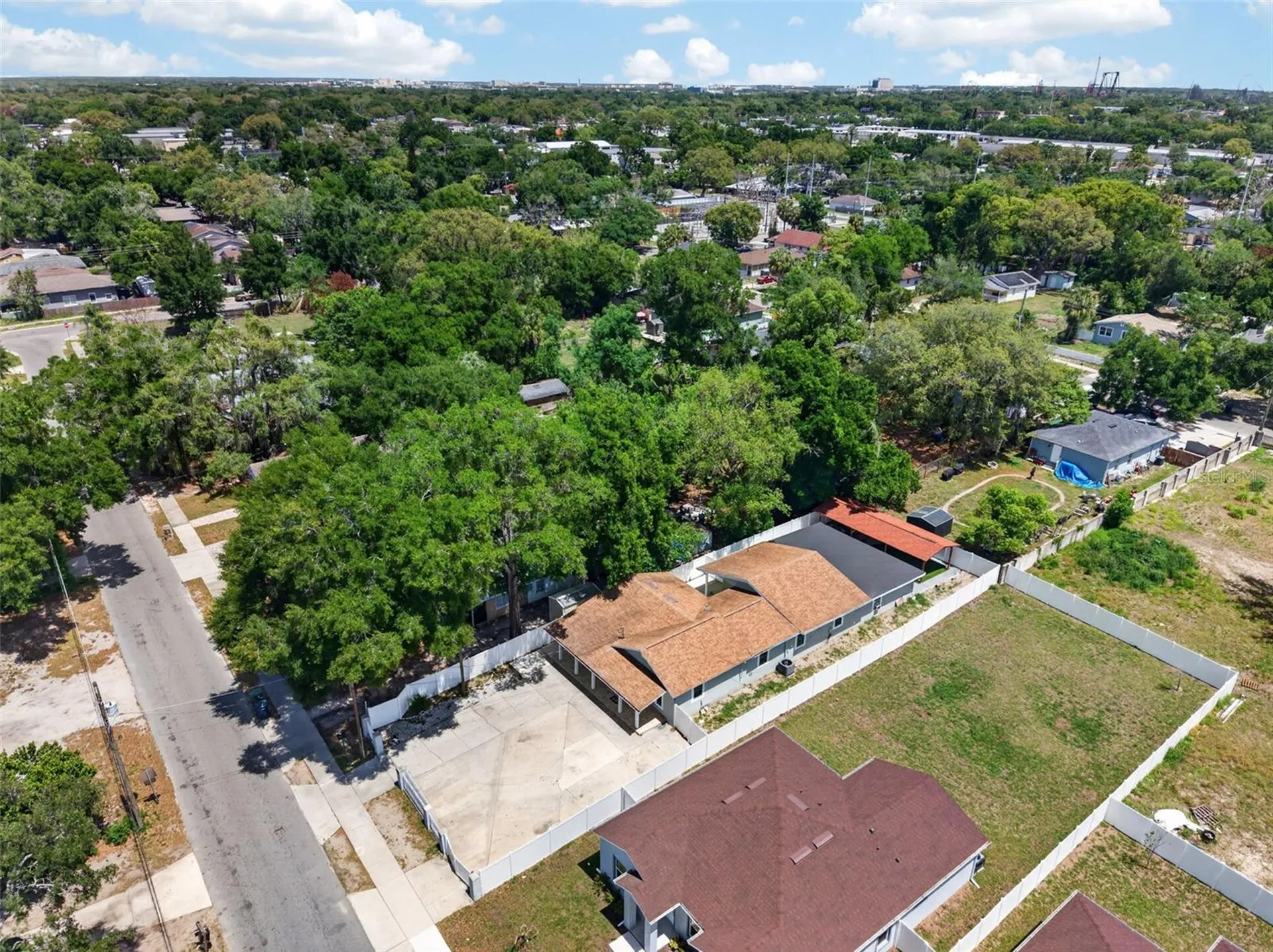 8507 N Brooks Street Tampa FL 33604
