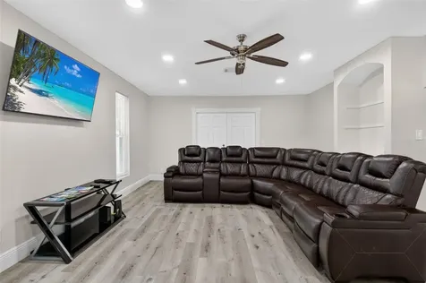 8507 N Brooks Street Tampa FL 33604