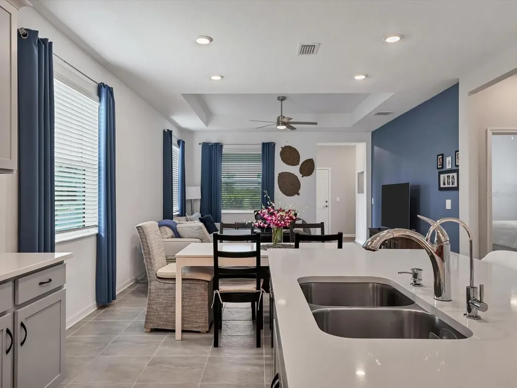 7724 Saloon Lane Sarasota FL 34240