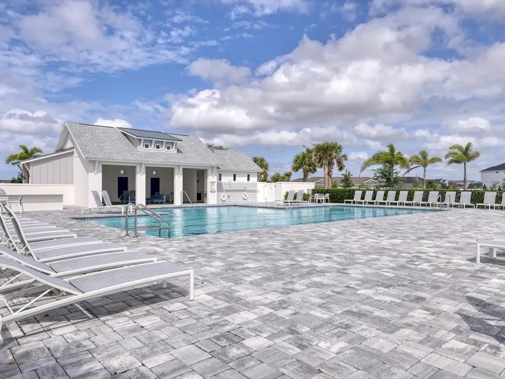 7724 Saloon Lane Sarasota FL 34240