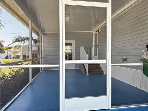 5141 Oakland Hills Avenue Sarasota FL 34234