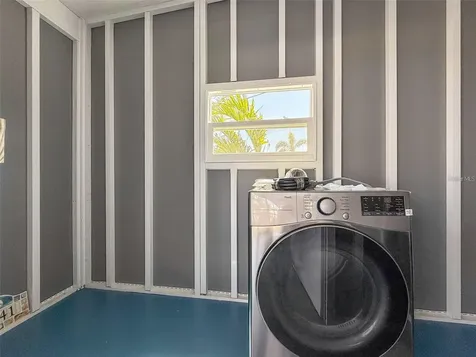 5141 Oakland Hills Avenue Sarasota FL 34234