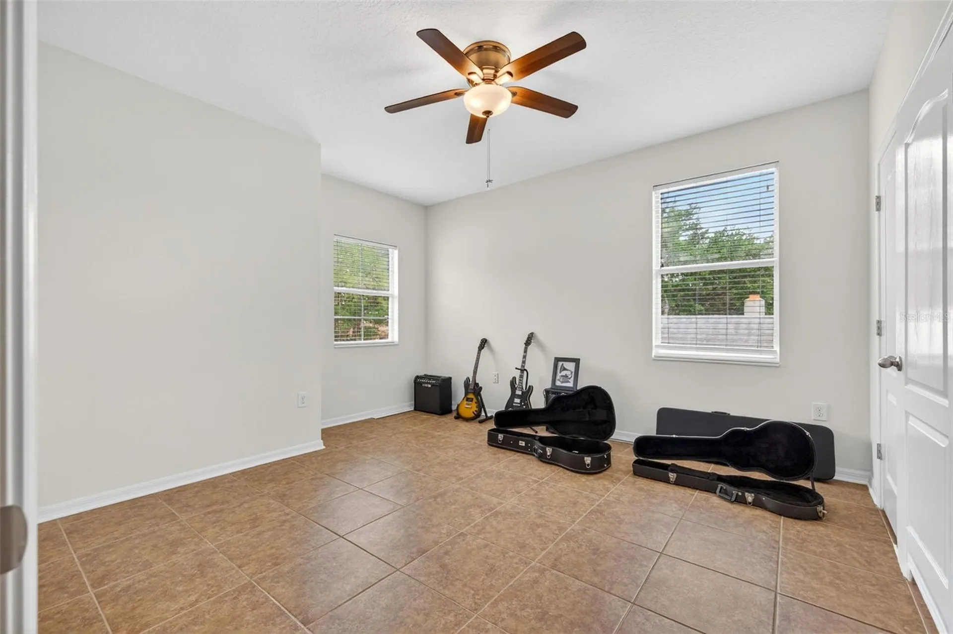 3204 W Marlin Avenue Tampa FL 33611