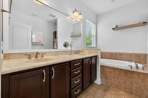 3204 W Marlin Avenue Tampa FL 33611